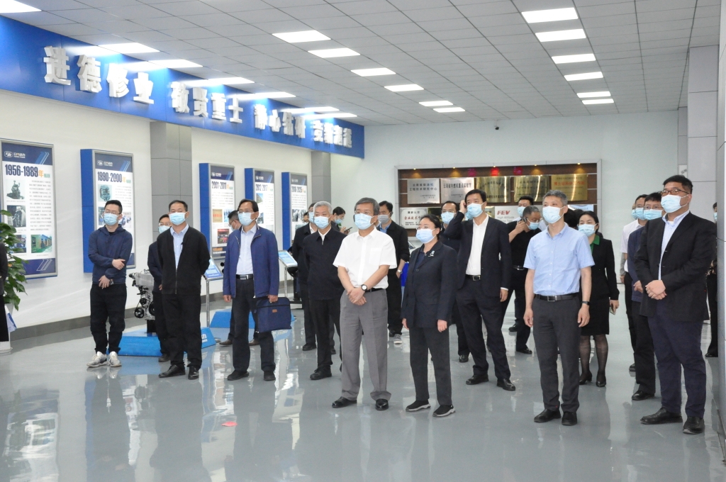 中共云南省委办公厅调研组到 CQ9·电子官方网站开展调研